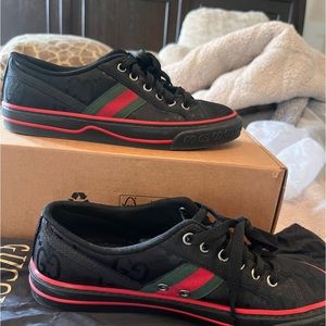 WOMEN'S GUCCI OFF THE GRID SNEAKER Size 38